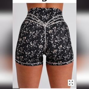 Buffbunny Legacy Short